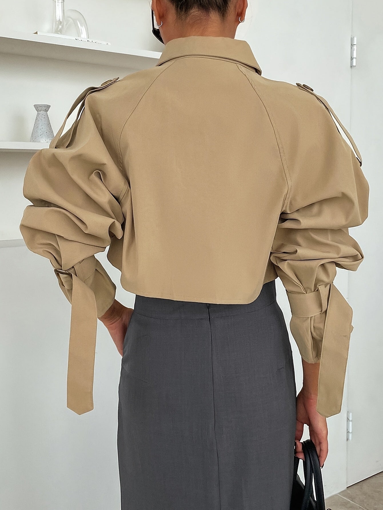 R&B | Stylischer Crop Trenchcoat - Bequem & Elegant
