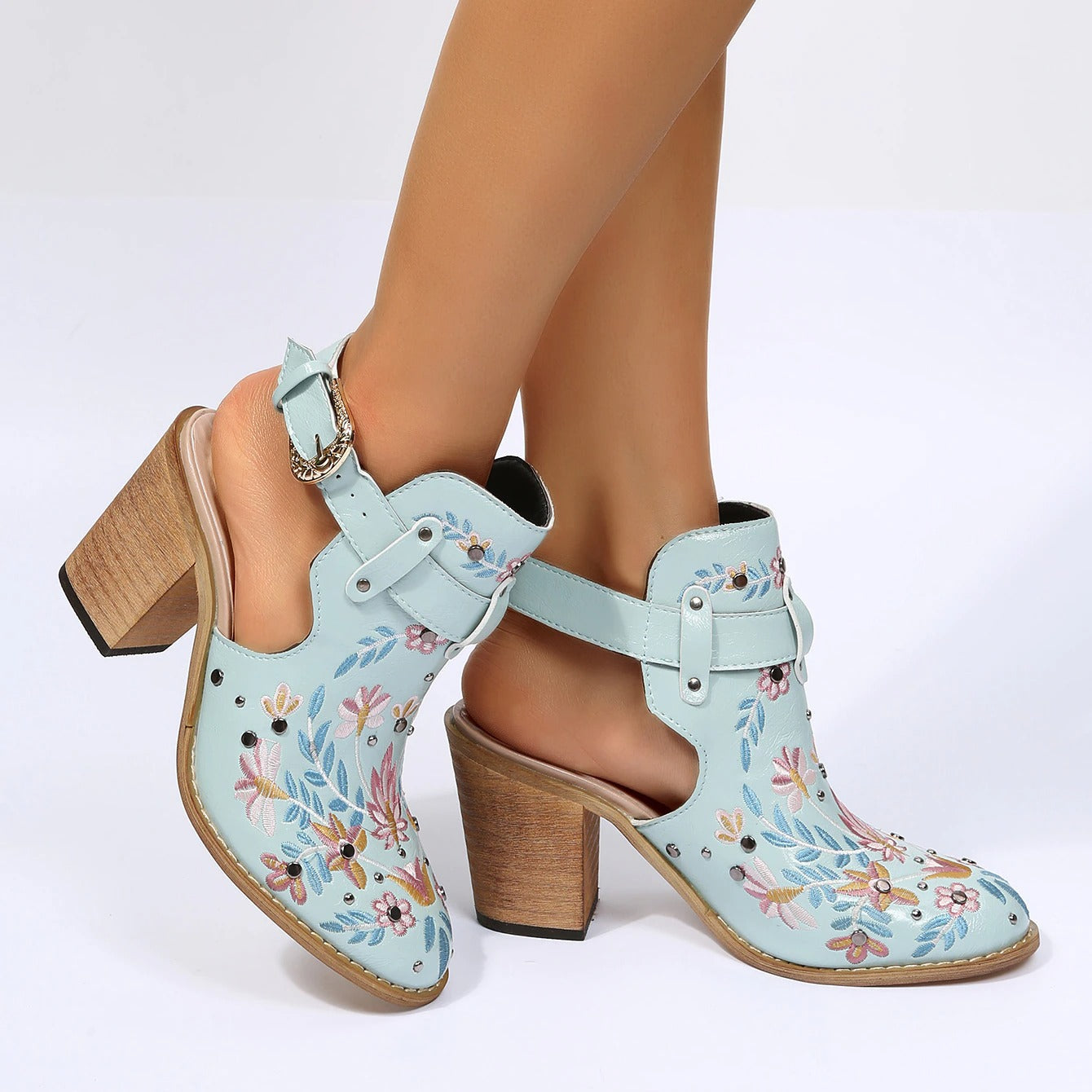 Stiefelsandalen mit großem Absatz R&B