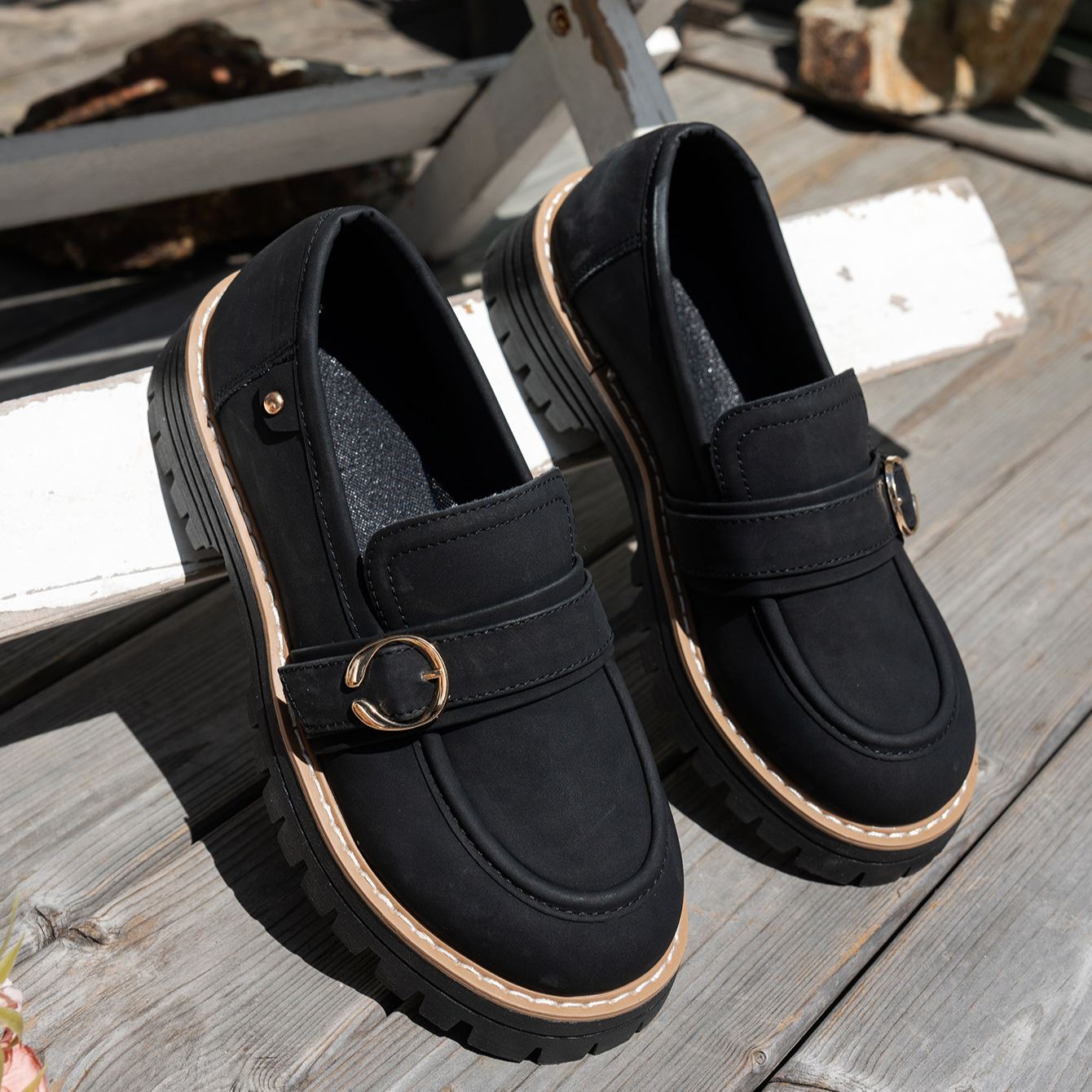 Damen-Slipper im komfortablen Retro-Brit-Design R&B R&B