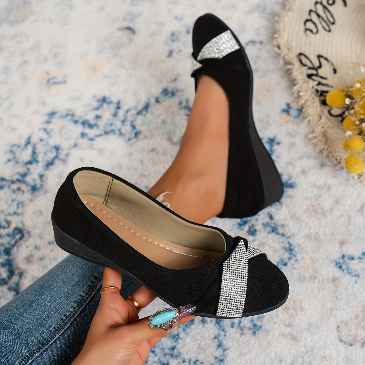 Elegante Kristall-Bogen-Keilabsatz-Sandalen R&B R&B