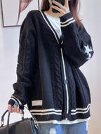 R&B | Oversized Kabelgestrickte Jacke mit Sternstickerei