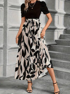 R&B | Kleid mit Floralem Druck und Rundhalsausschnitt