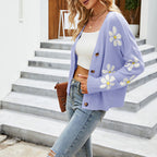R&B | Strickjacke mit Zartem Blumenmuster Design