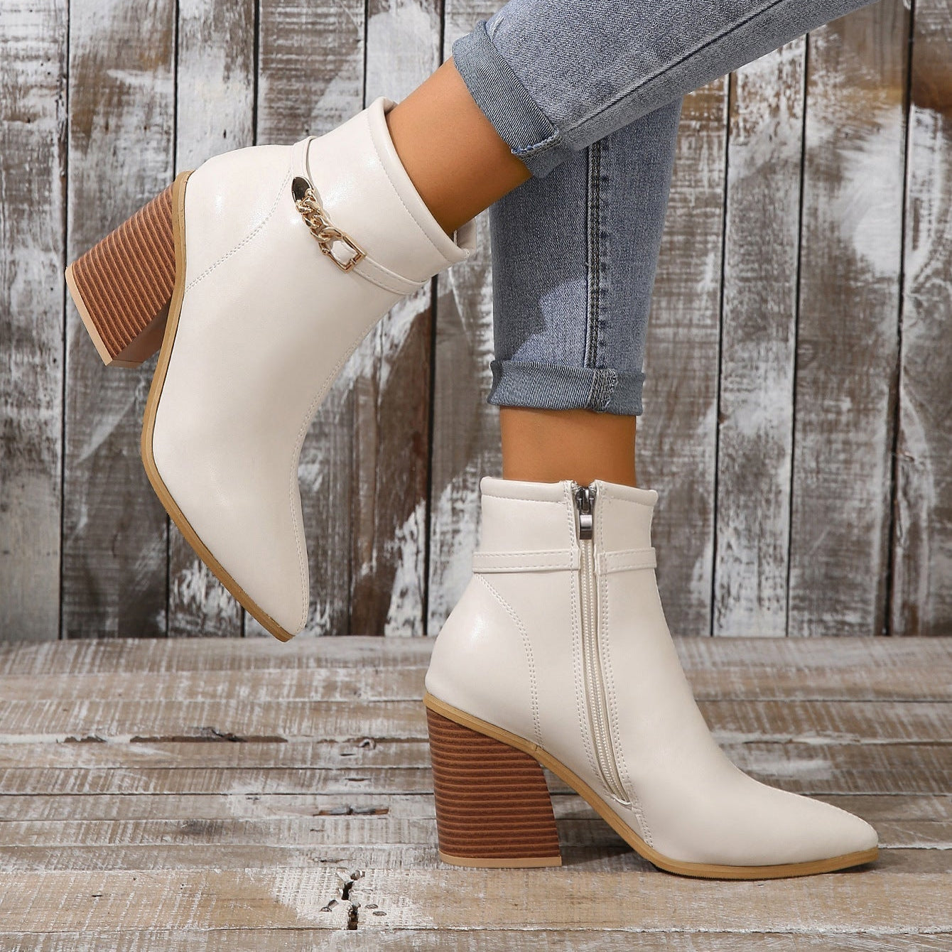 Elegante Stiefel mit seitlichem Reißverschluss und Blockabsatz R&B
