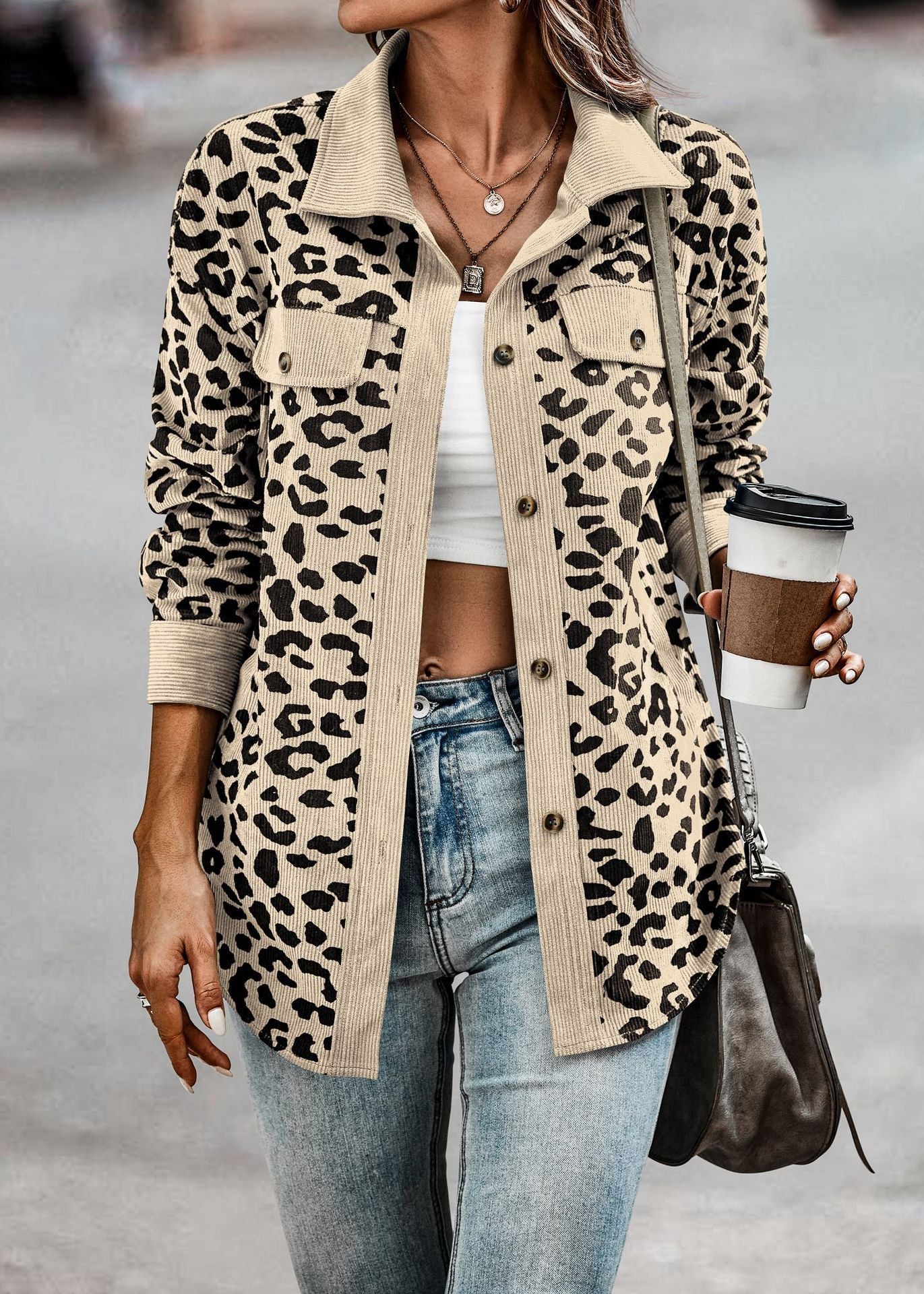 R&B | Dschungel Chic Leopardjacke Mit Modernem Muster