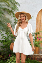 R&B | Kleid mit V-Ausschnitt und Schleife zum Schnüren