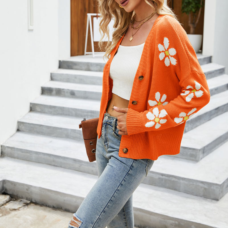 R&B | Strickjacke mit Zartem Blumenmuster Design