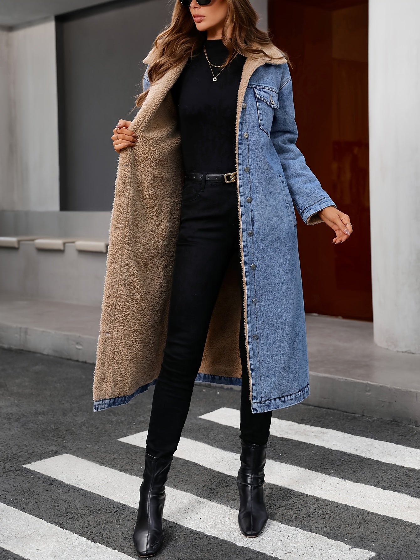 R&B | Getragene Kurze Blaue Jeansjacke