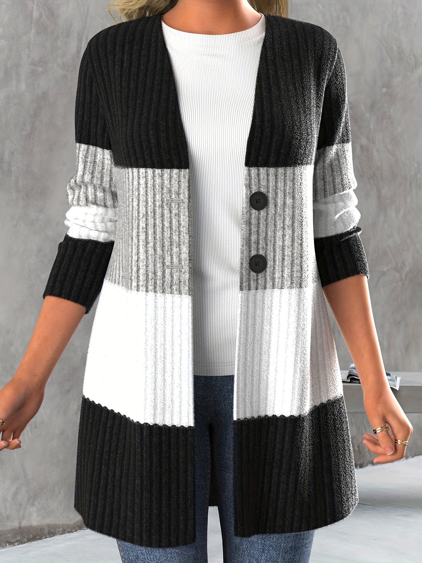 R&B | Modische und Mühelose Strickjacke