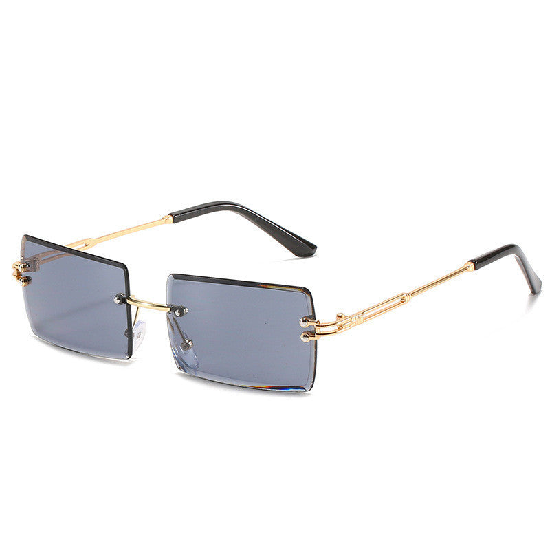 Heidi-Mode | Modische Rechteckige Sonnenbrille Im Retro Stil