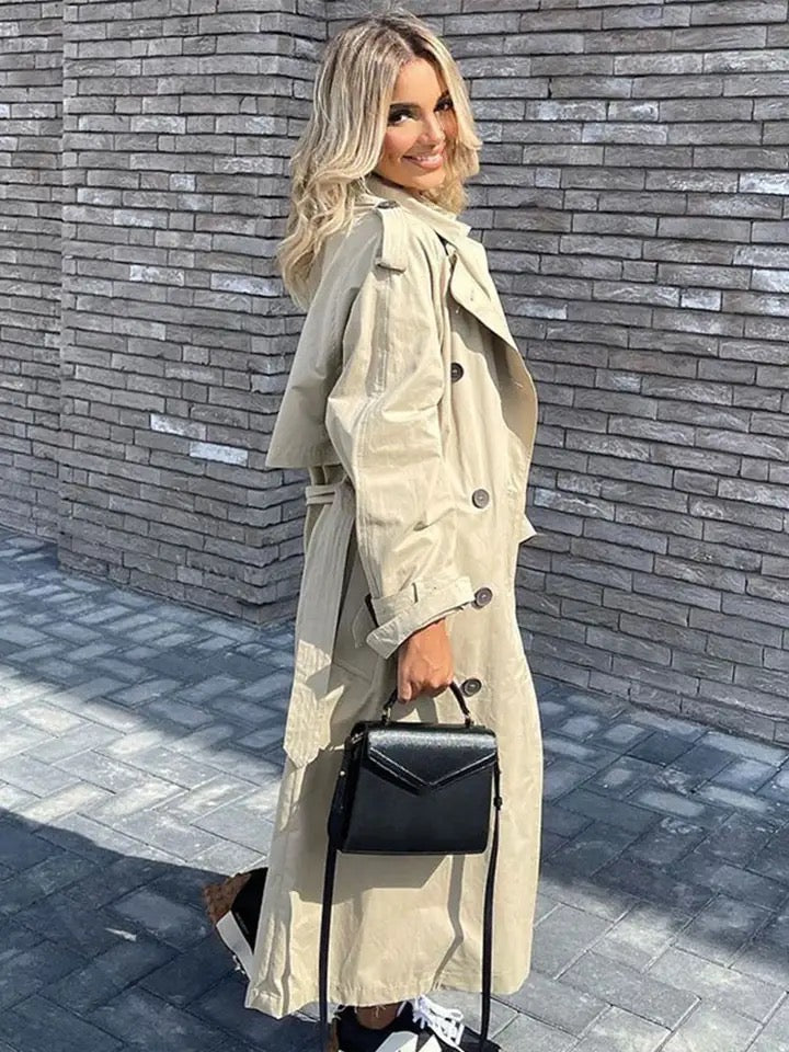 R&B | Trenchcoat - Die Ideale Übergangsjacke für Diese Saison