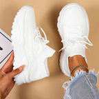 Orthopädische Schuhe mit zusätzlicher Unterstützung für die Füße