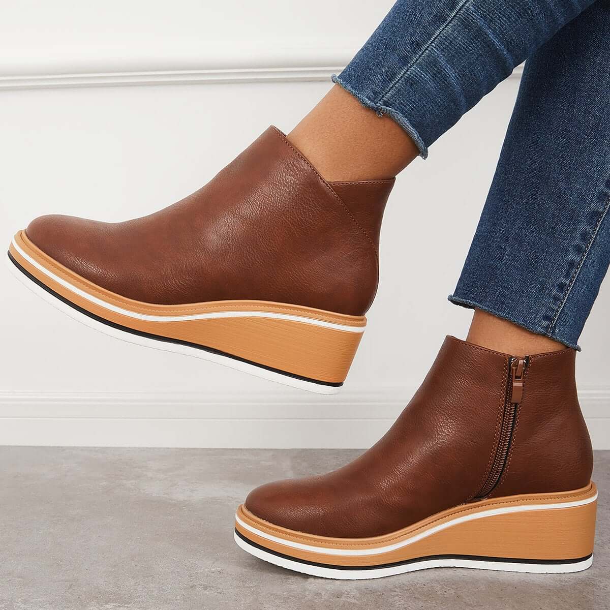 R&B | Damen Ankle Boots mit Plateausohle und seitlichem Reißverschluss