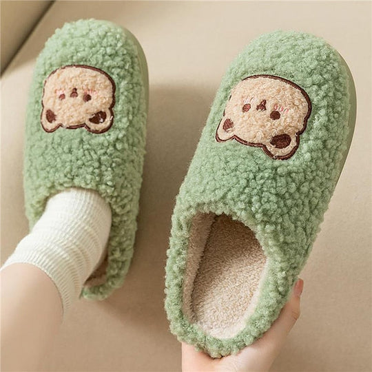 Flauschige Tierpantoffeln