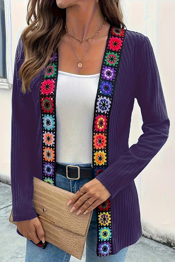 R&B | Strickjacke mit Blumenrand und langen Ärmeln