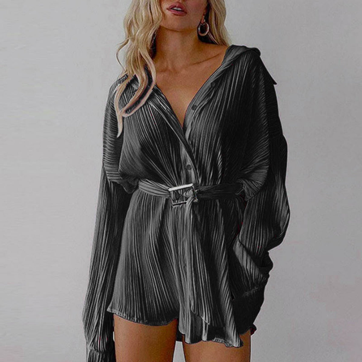 R&B | Langärmeliges Kleid mit Schnürsenkeln und elastischer Taille