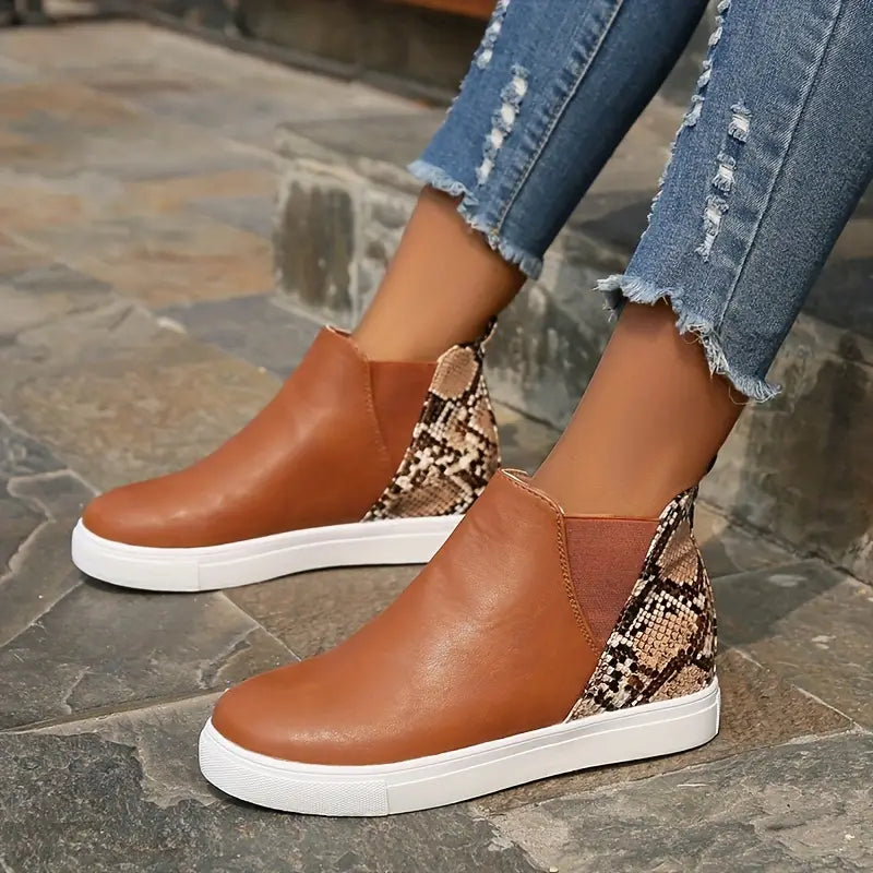 R&B | Damenstiefel mit Schlangenlederdesign