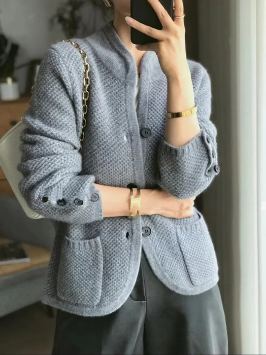 R&B | Eleganter Strickcardigan mit Hohem Kragen