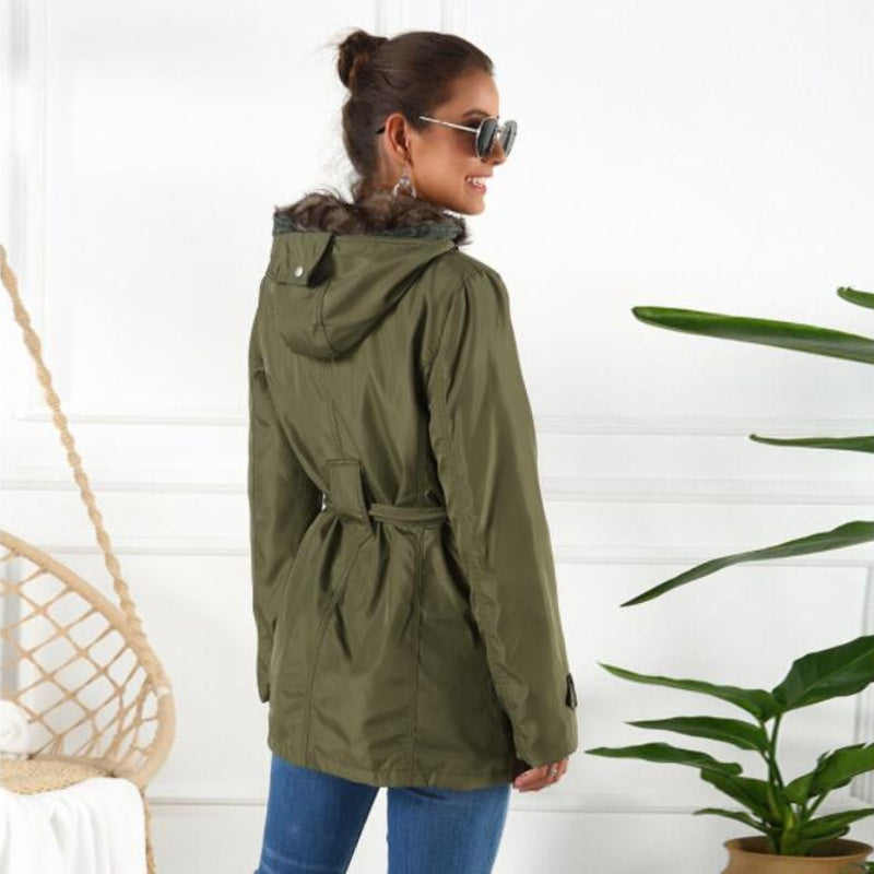 R&B | Modische Winterjacke (Wind- und Wasserabweisend)