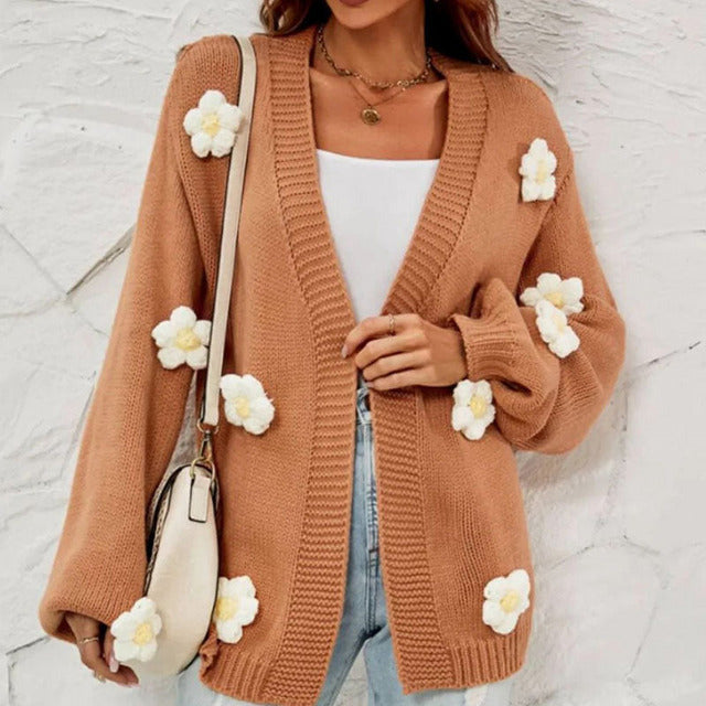 R&B | Strickjacke mit 3d Blumendekoration