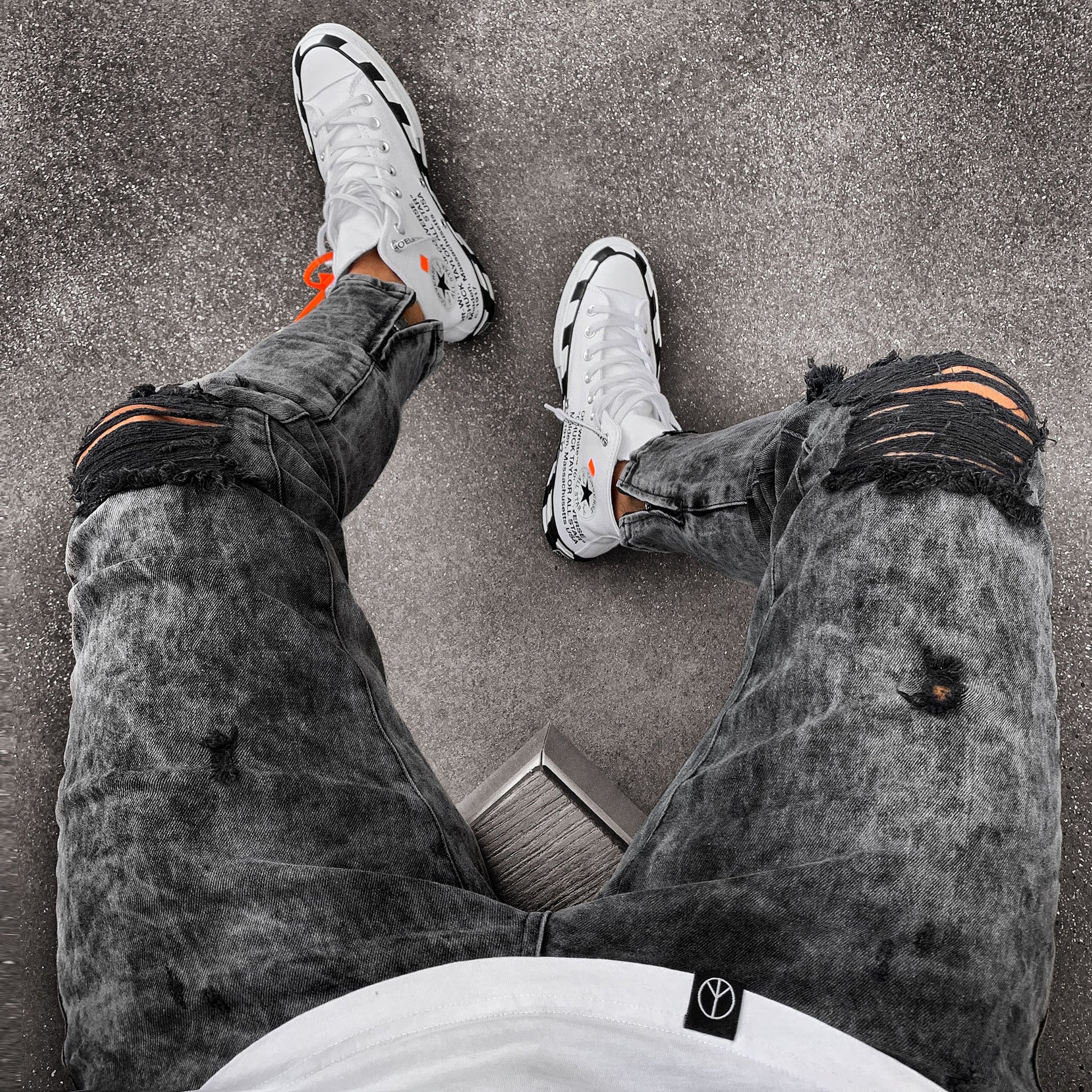 Herren Skinny Jeans mit modischen Used-Effekten R&B
