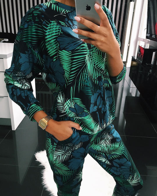 Damen Freizeitanzug mit floralem Print und praktischen Taschen R&B