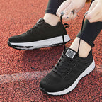 Damen nan leichtgewichtiger Strick-Freizeitsneaker mit Wabenperforation, schockabsorbierender Schaumsohle und gepolstertem Fersenkragen R&B