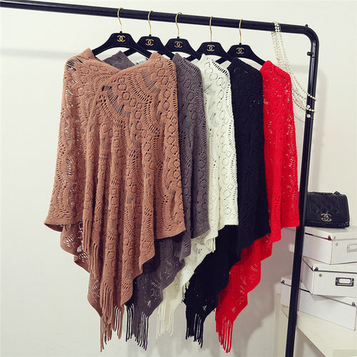 Damen Strickponcho mit fransigen Details und luftiger Lochstruktur R&B