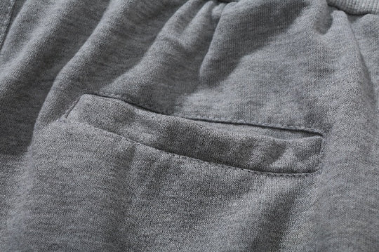 Herren Jogginghose mit seitlichen Reißverschlusstaschen und elastischem Bund R&B