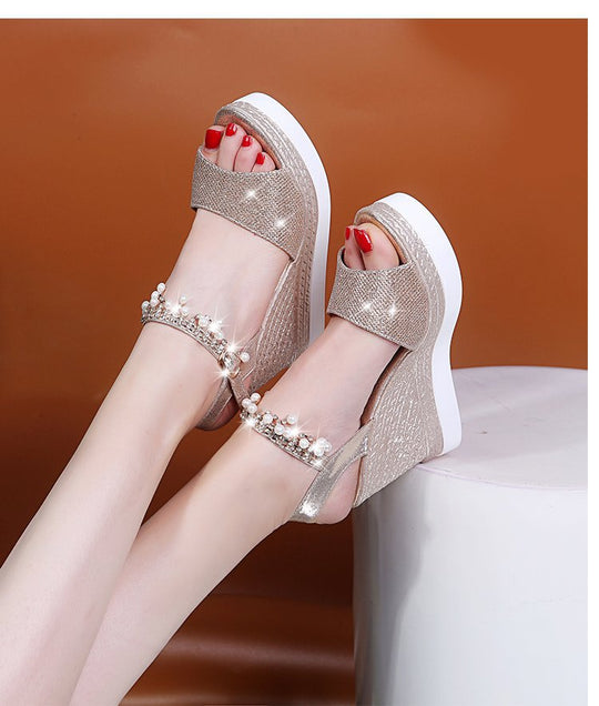 Damen Wedge-Sandalen mit funkelndem Perlenverzierungsriemen und komfortabler Sohle R&B