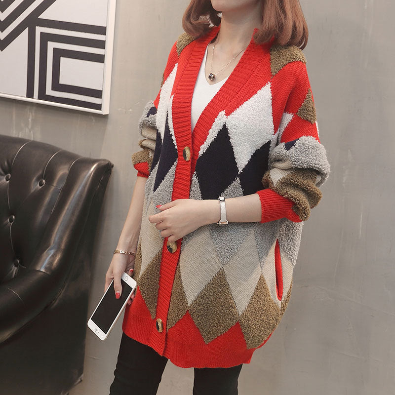 Damen Strickjacke mit geometrischem Muster und großen Knöpfen R&B