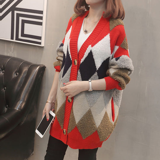 Damen Strickjacke mit geometrischem Muster und großen Knöpfen R&B
