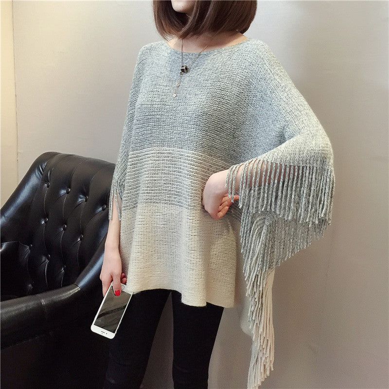 Damen Strickponcho mit Fransen und modischem Farbverlauf R&B