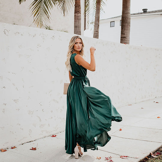 Damen Elegantes Maxikleid mit fließendem Rock und schlichter Silhouette R&B