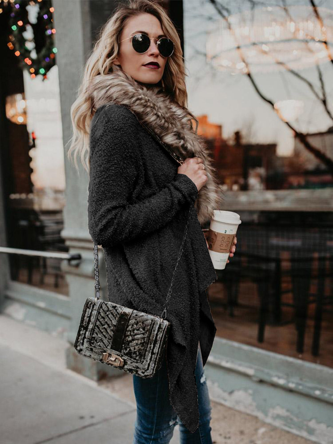 Damen Gemütlicher Strickcardigan mit luxuriösem Fellkragen und asymmetrischem Schnitt R&B
