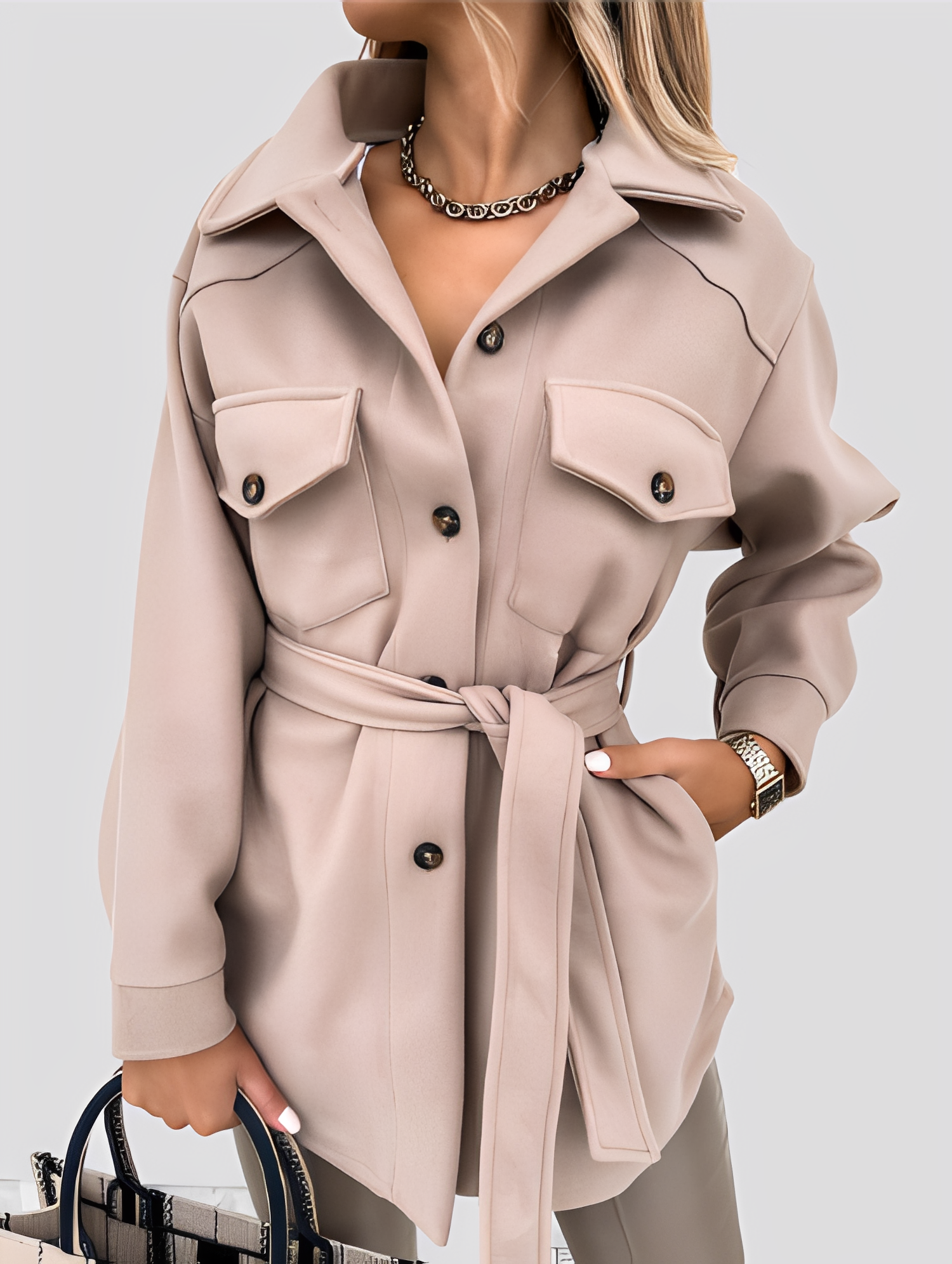 R&B | Moderne, leichte Damenjacke mit Reverskragen