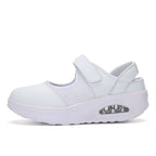 Damen Sportliche Slip-On Aqua-Schuhe mit praktischem Klettverschluss