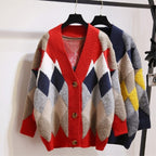 Damen Strickjacke mit modischem Rautenmuster und großzügigem Schnitt