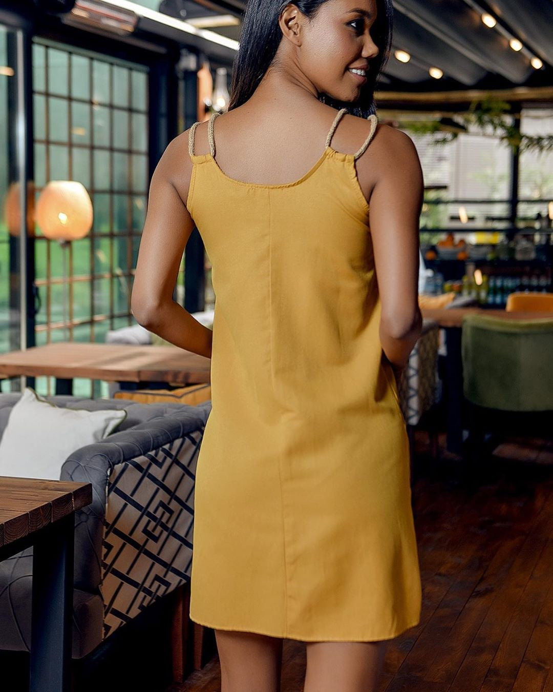 Damen lässiges Sommerkleid mit Knopfdetails und praktischen Taschen R&B