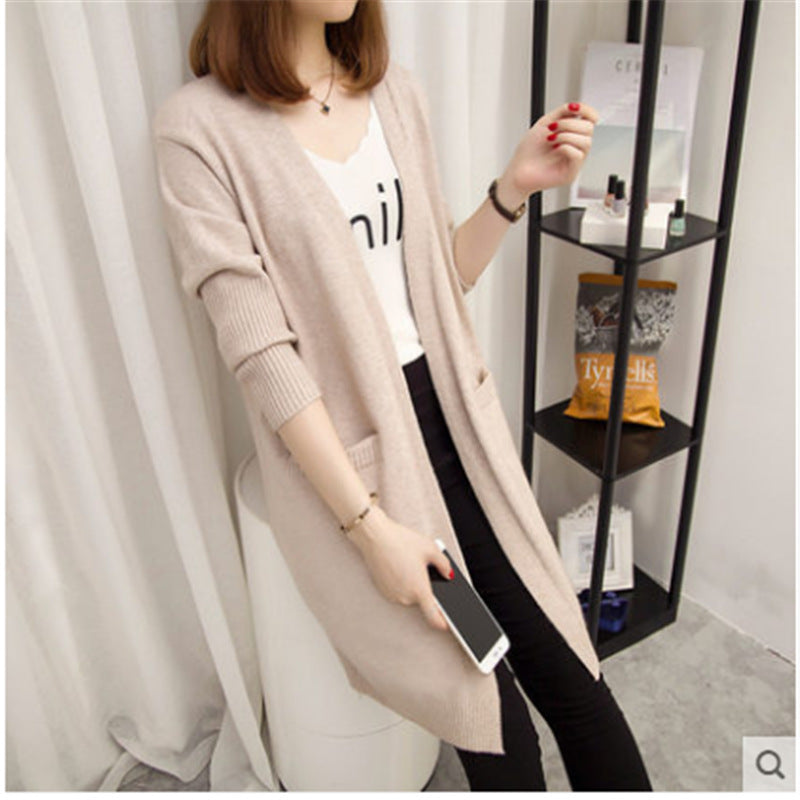 Damen Strickjacke mit offenem Schnitt und praktischen Taschen