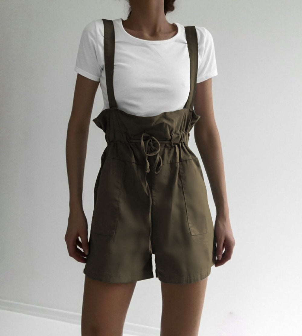 Damen Lässig geschnittene Overall-Shorts mit verstellbaren Trägern R&B