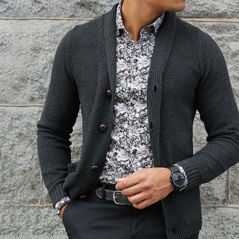 Herren Strickjacke mit strukturiertem Muster und eleganten Knopfdetails R&B