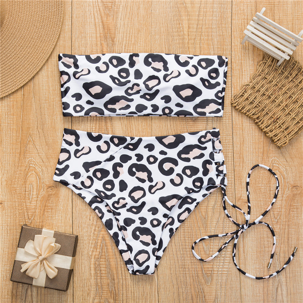 Damen Bandeau-Bikini mit hohem Taillenbund R&B