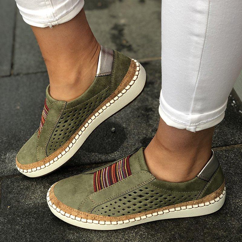 Damen Slip-On Sneaker mit atmungsaktiver Perforation und detailverliR&Btem Flair R&B
