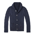 Herren Strickjacke mit klassischem Zopfmuster und praktischen Taschen R&B