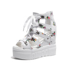 Damen Plateausandalen mit floralem Design R&B