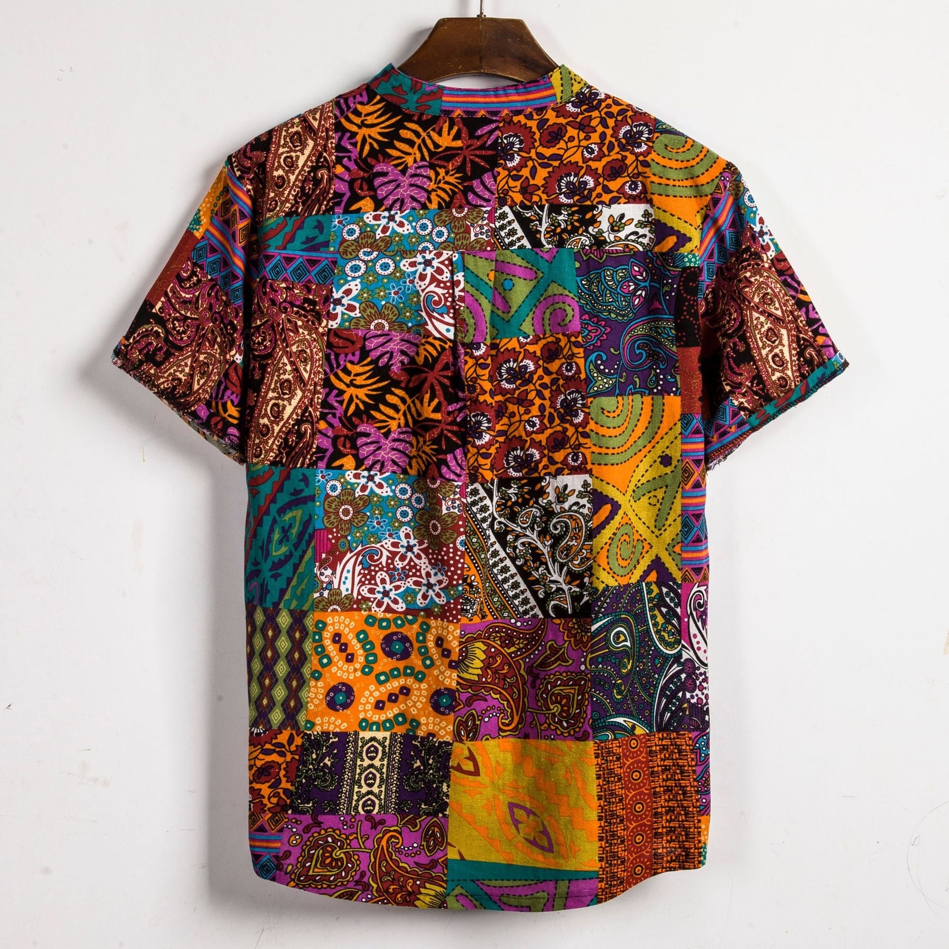 Herren Kurzarmhemd mit buntem Patchwork-Design