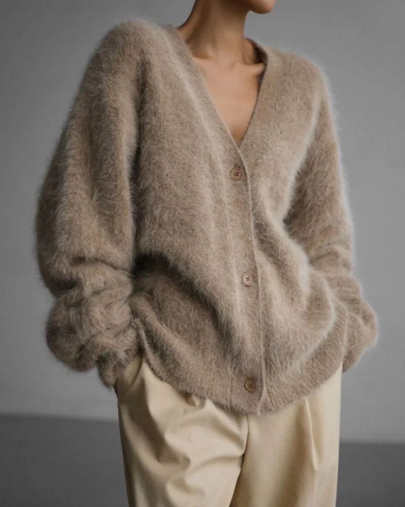 R&B | Chic Cozy Couture
