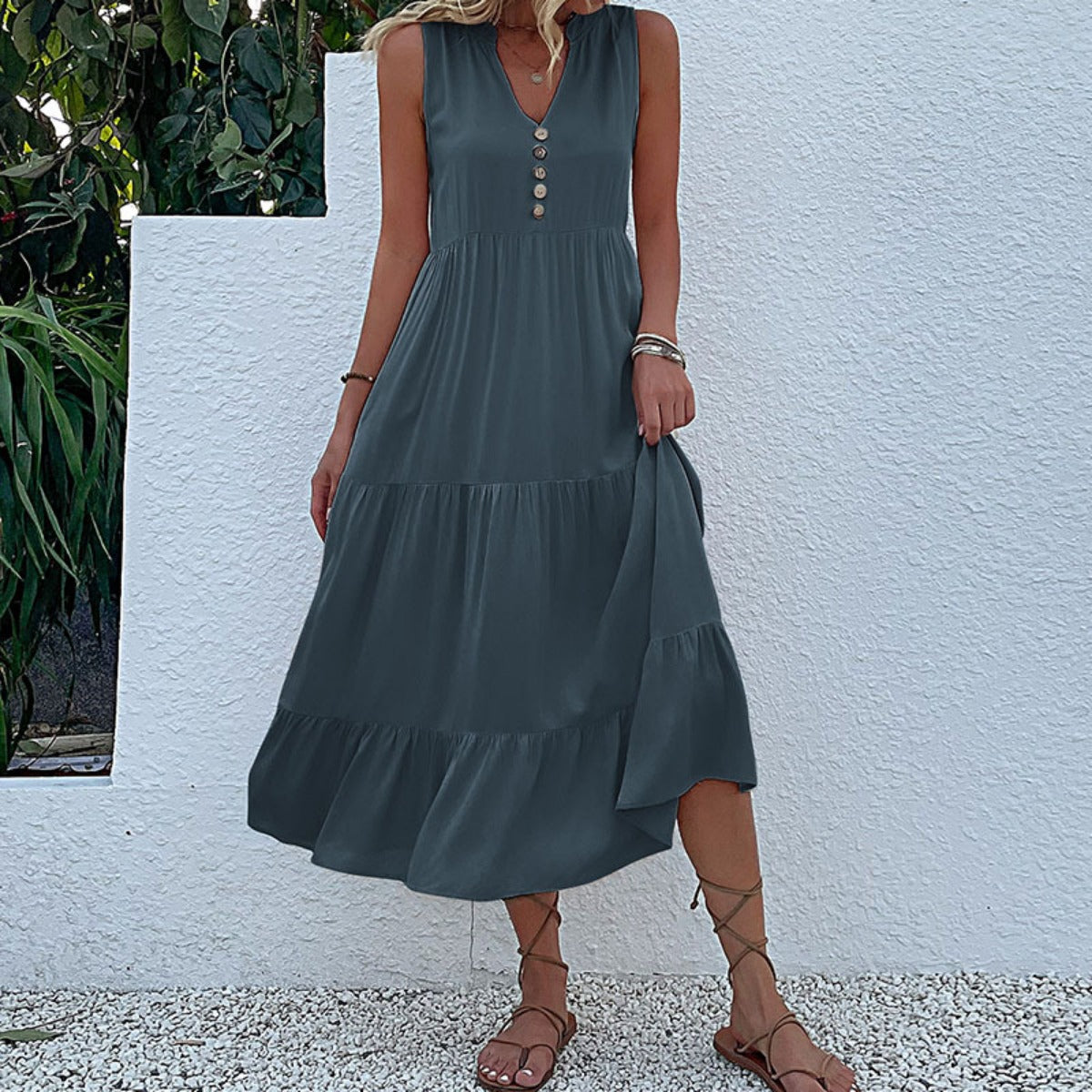 R&B | Ärmelloses lockeres einfarbiges Kleid