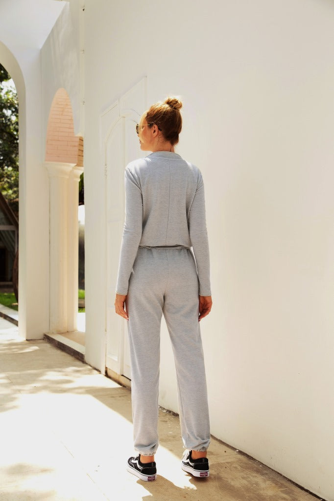 Damen Kapuzenoverall aus bequemem Sweatstoff mit elastischen Bündchen und taillierbarem Kordelzug R&B
